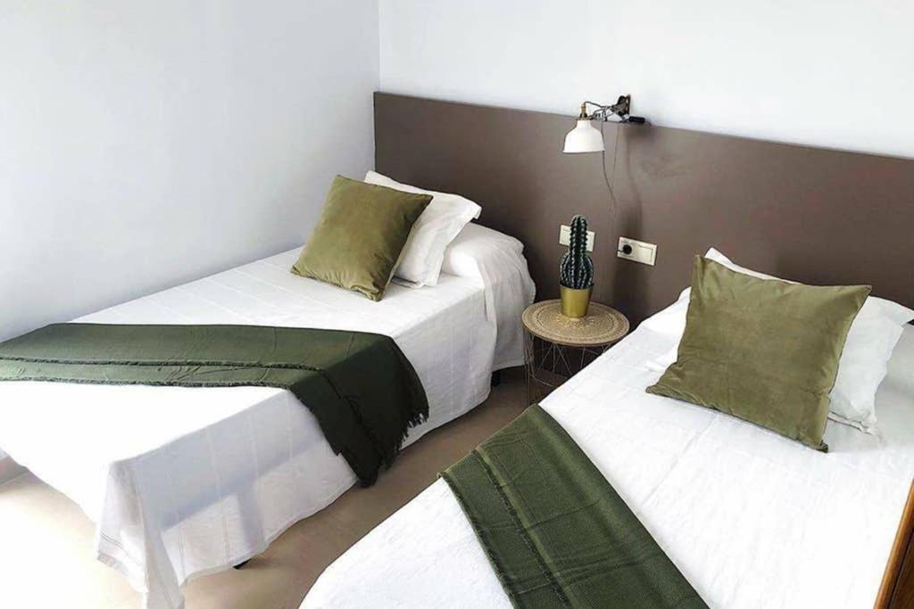 Villa D'Aina * Propiedad Privada Con Piscina Cala en Bosch Kültér fotó